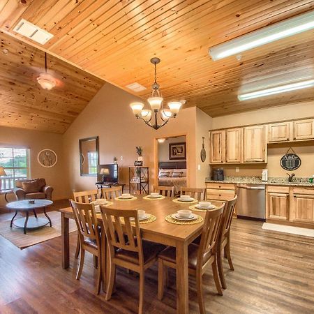 Oma13A14 Gruene Bungalow At Old Mills Resort New Braunfels Buitenkant foto